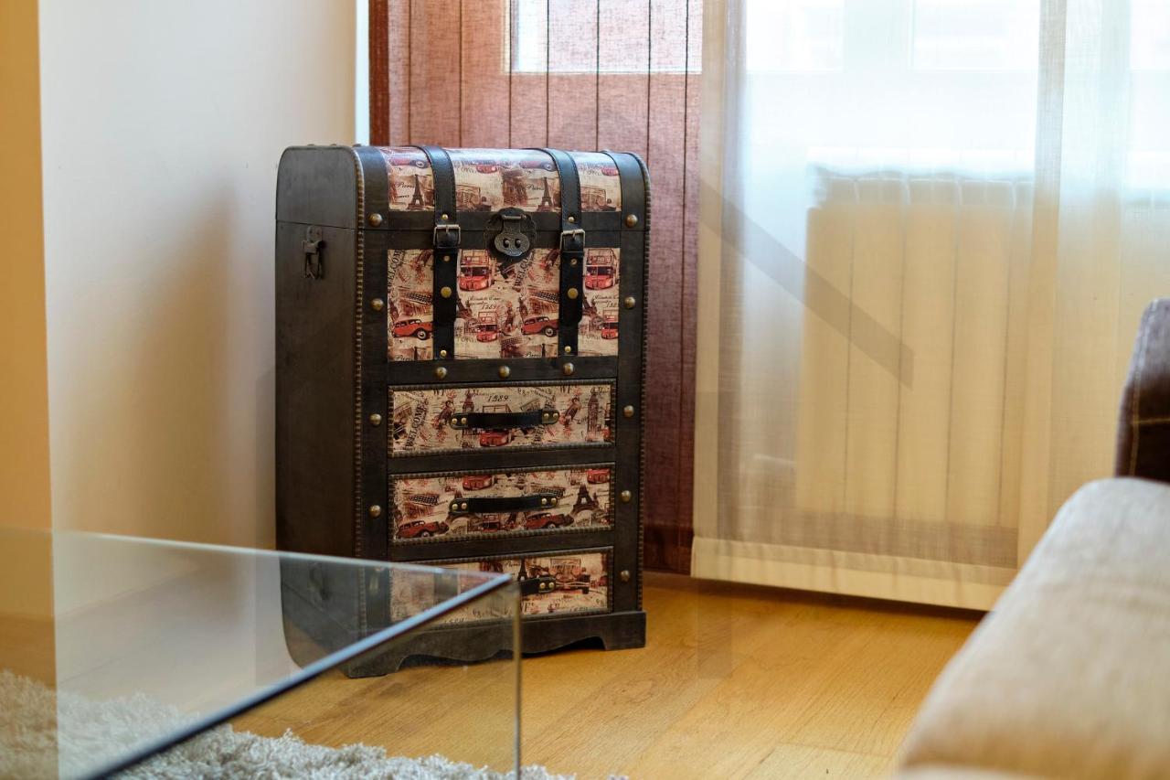 Apartamento Candelaria - Lujo A Un Paso Del Centro Oviedo Bagian luar foto