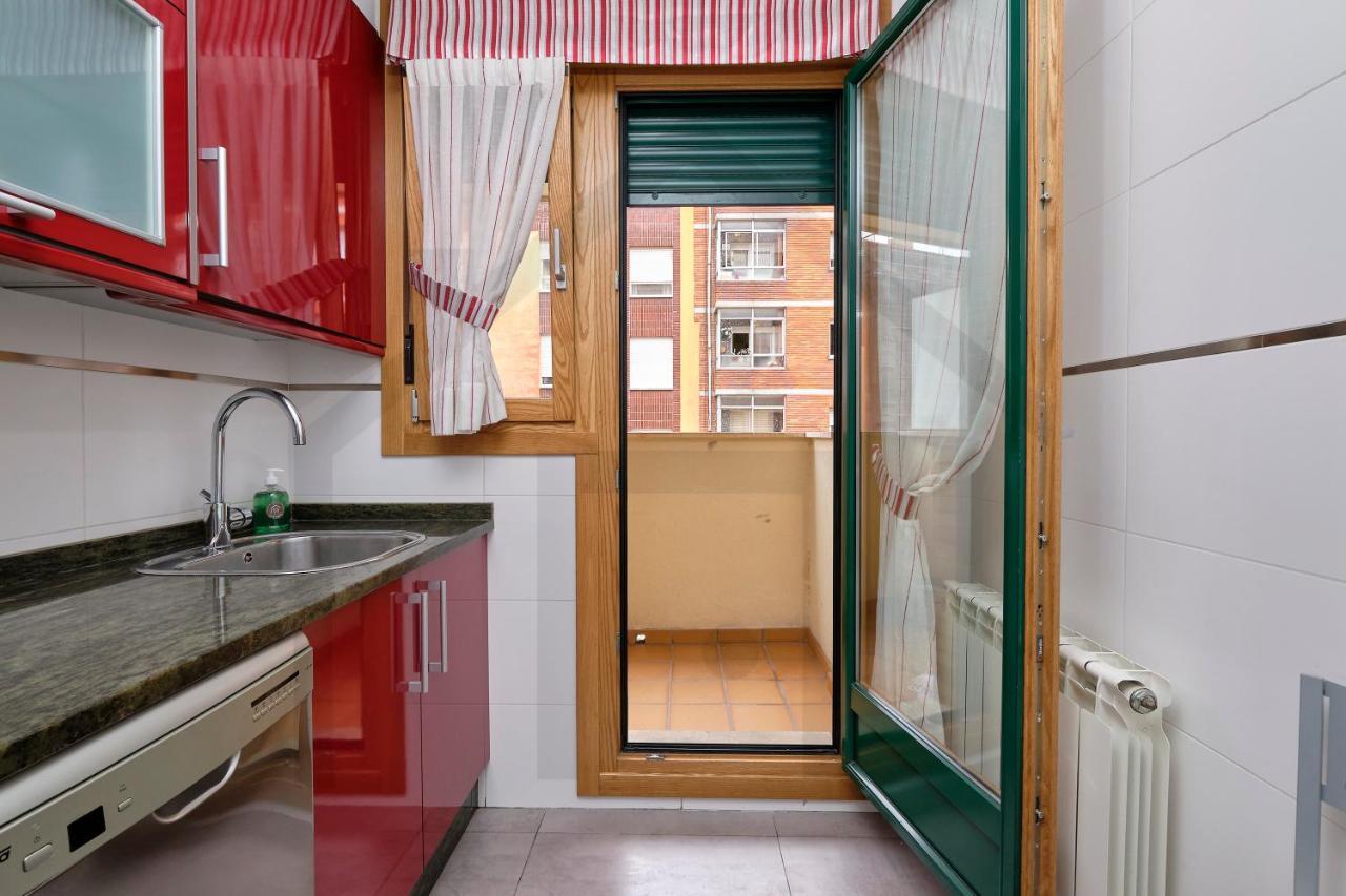 Apartamento Candelaria - Lujo A Un Paso Del Centro Oviedo Bagian luar foto
