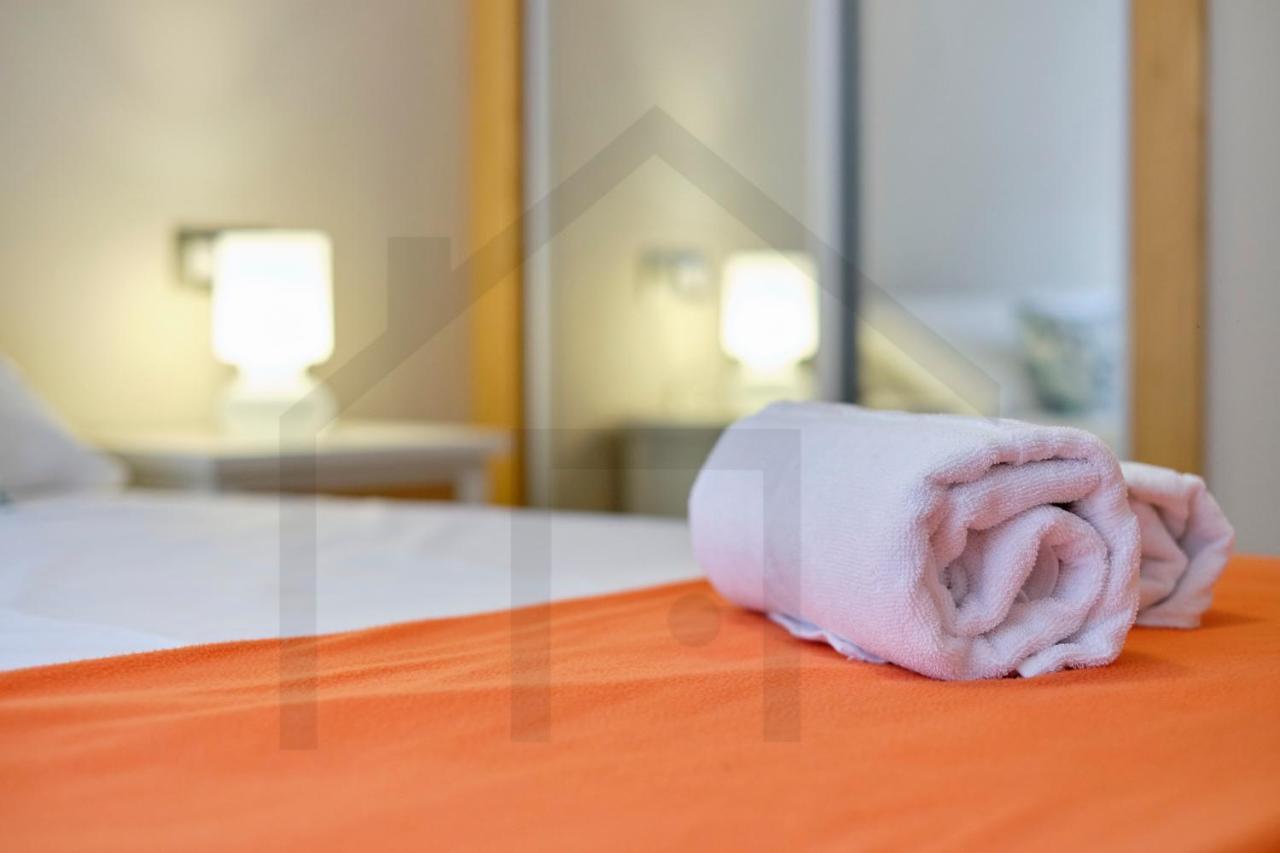 Apartamento Candelaria - Lujo A Un Paso Del Centro Oviedo Bagian luar foto