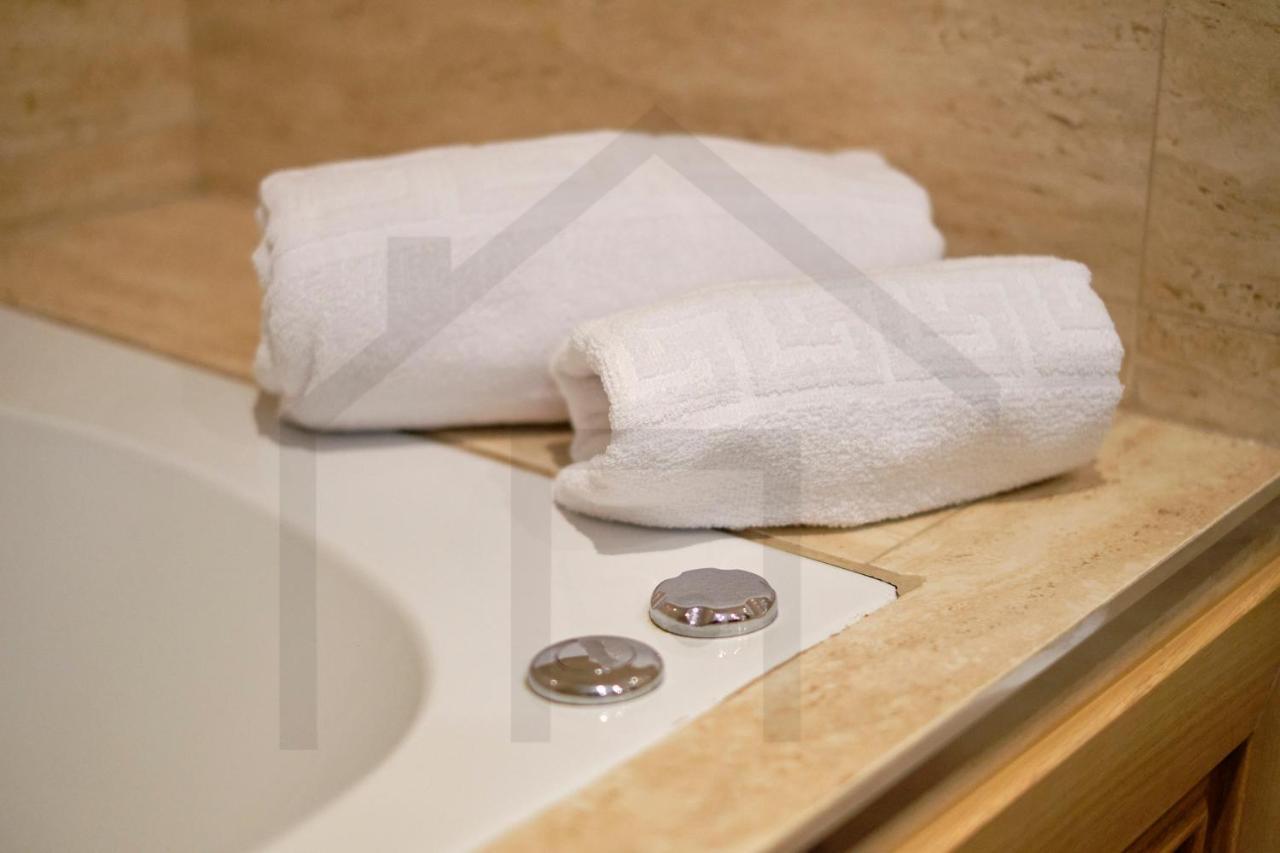 Apartamento Candelaria - Lujo A Un Paso Del Centro Oviedo Bagian luar foto